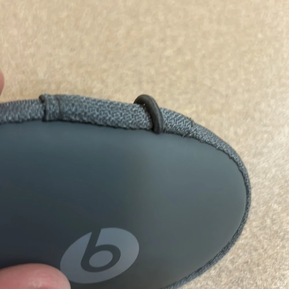 BEATS Case - Picture 4 of 4